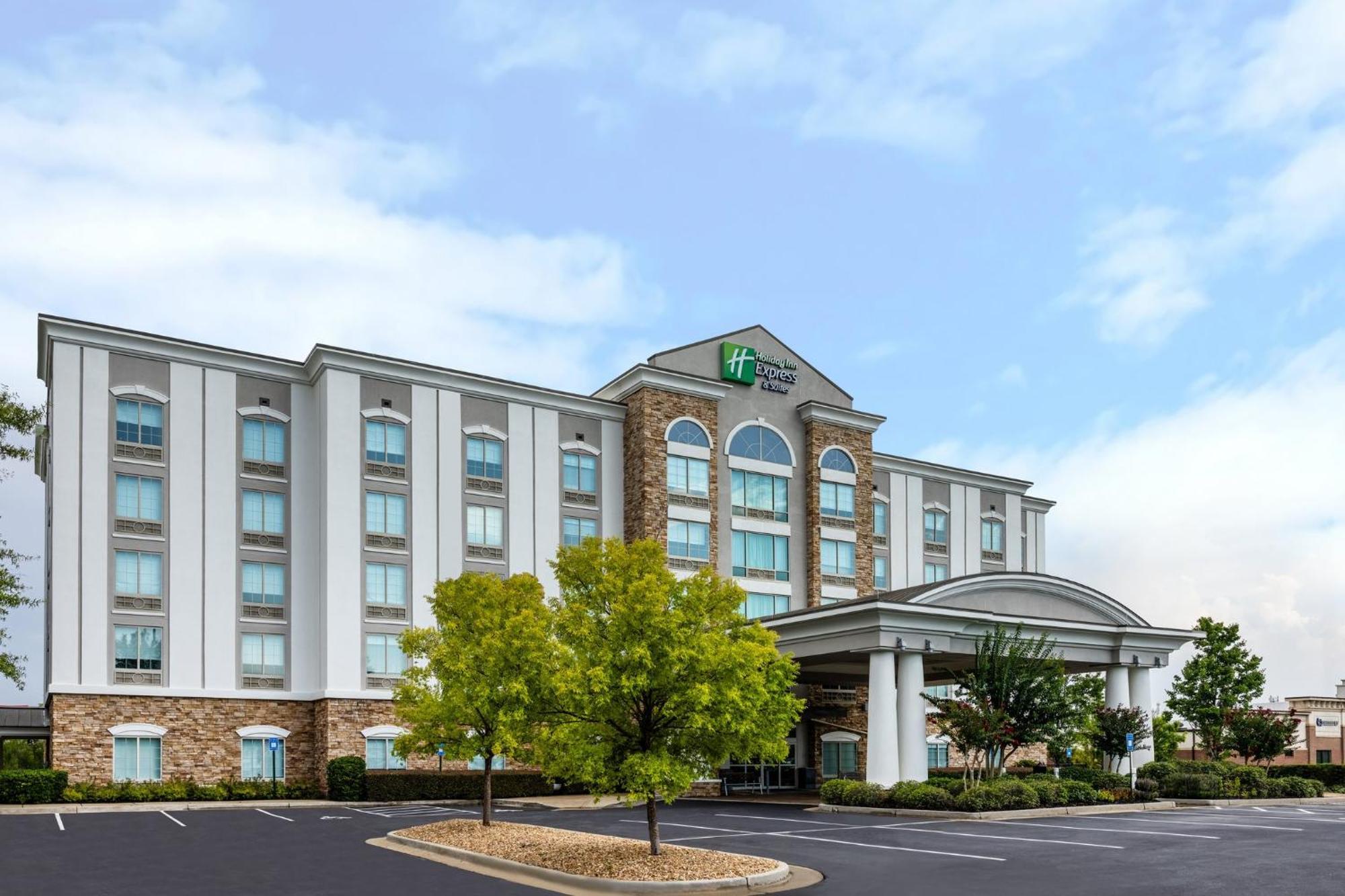Holiday Inn Express & Suites Columbus At Northlake By Ihg Eksteriør bilde